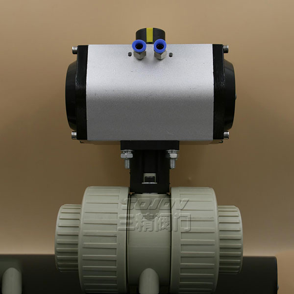 Q611S氣動塑料球閥